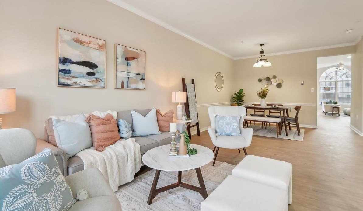 Essential staging package living room